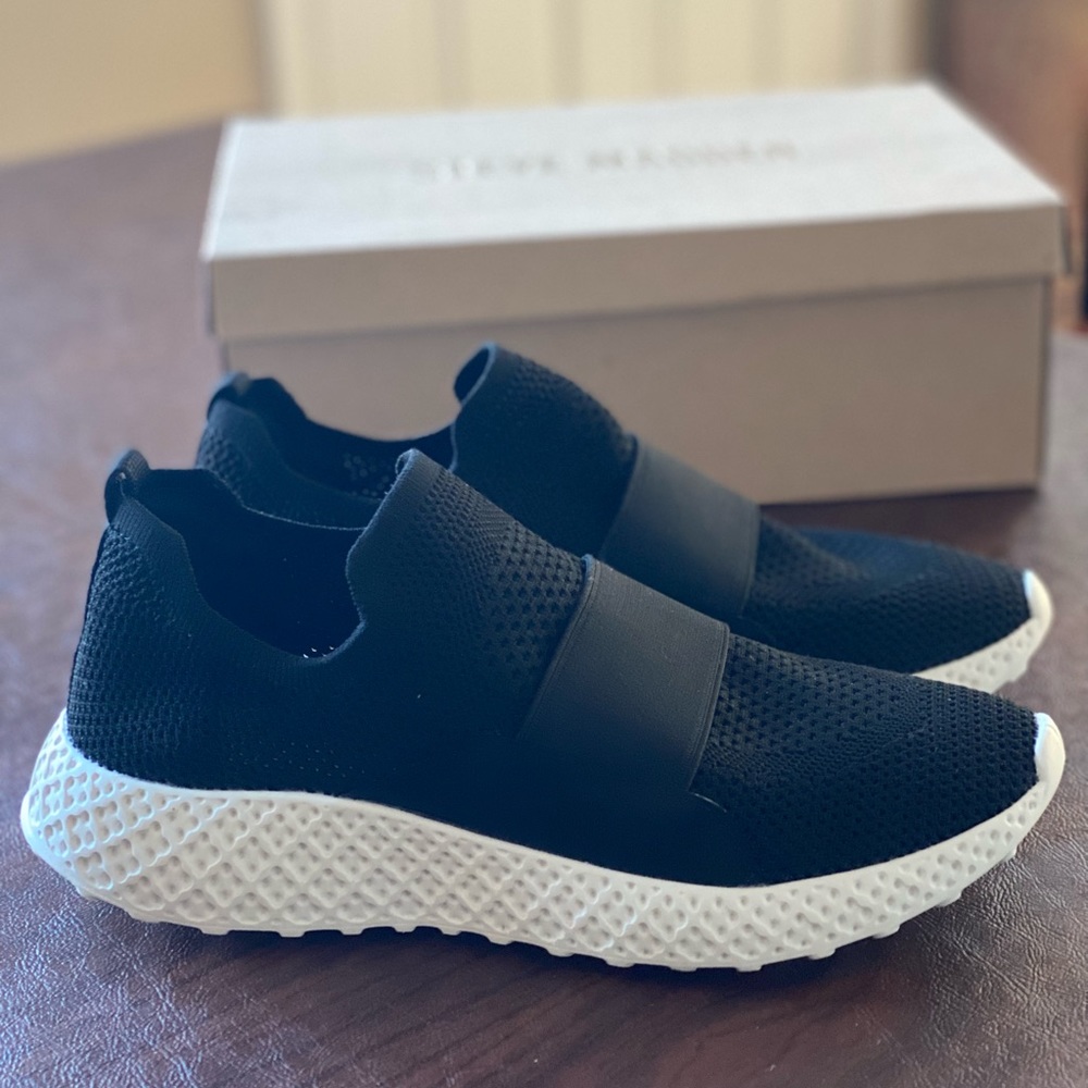Steve Madden Black Ritz Sneakers